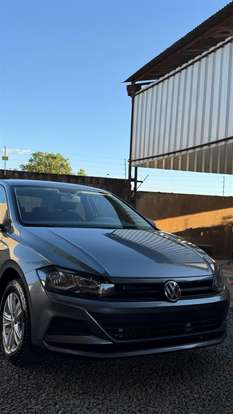 VOLKSWAGEN-POLO-2018