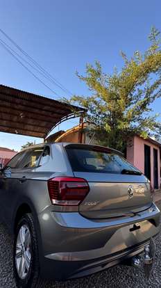 VOLKSWAGEN-POLO-2018