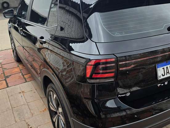 VOLKSWAGEN-T-CROSS-1.0 200 TSI TOTAL FLEX COMFORTLINE AUTOMÁTICO VOLKSWAGEN-T-CROSS-2021