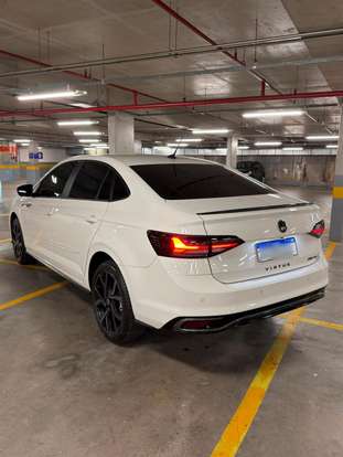 VOLKSWAGEN-VIRTUS-2023