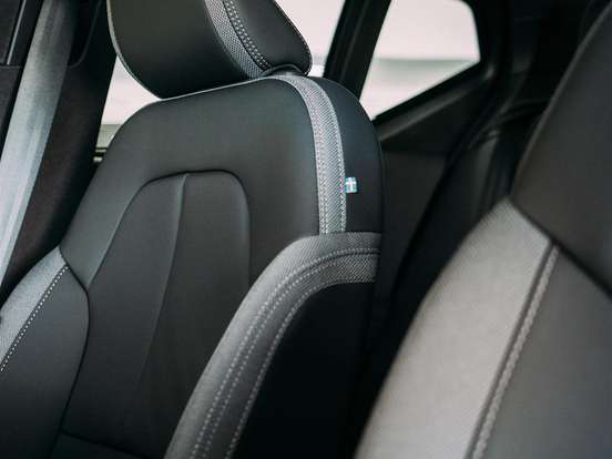 VOLVO-EX40-P6 RECHARGE ELECTRIC PLUS VOLVO-EX40-2026