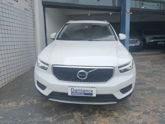 VOLVO-XC40-2.0 T5 GASOLINA MOMENTUM AWD GEARTRONIC VOLVO-XC40-2019