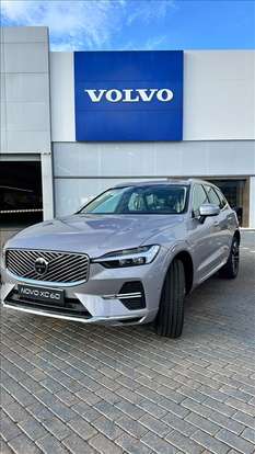 VOLVO-XC60-2025