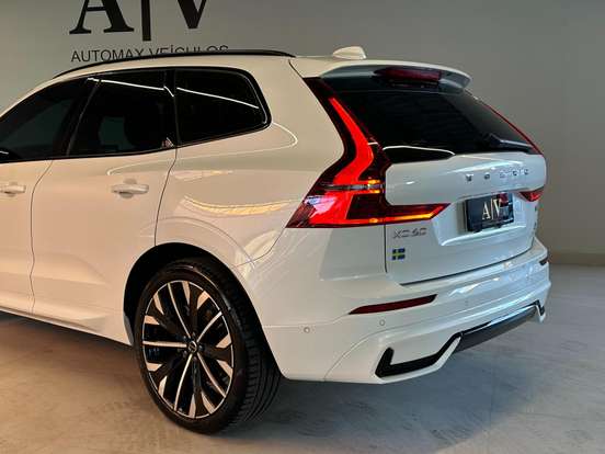 VOLVO-XC60-2.0 T8 PHEV ULTRA DARK AWD GEARTRONIC VOLVO-XC60-2025
