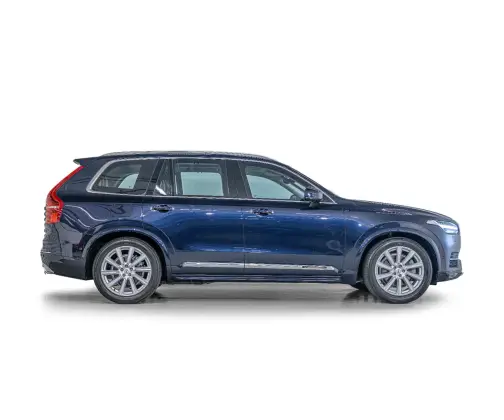 VOLVO XC90 2.0 MOMENTUM TURBO GASOLINA 4P 4X4 AUTOMÁTICO
