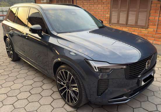 VOLVO-XC90-2025