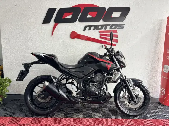 YAMAHA MT-03 