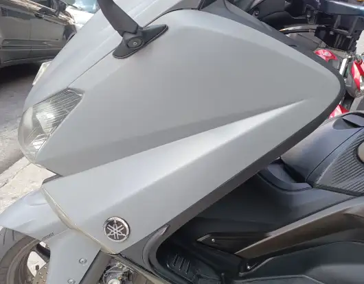 YAMAHA-TMAX-2014