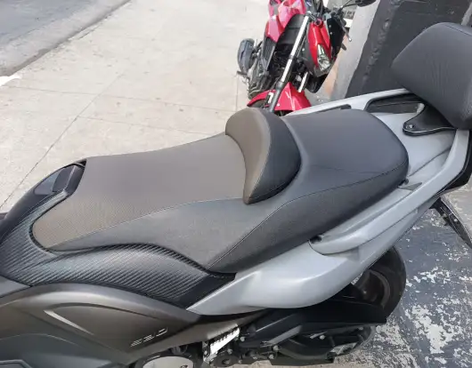 YAMAHA-TMAX-2014