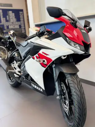 YAMAHA-YZF R15 70th ANNIVERSARY-2026