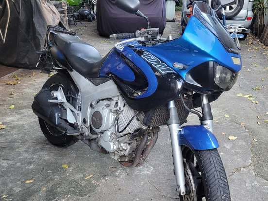 YAMAHA-TDM 850 YAMAHA-TDM 850-2001