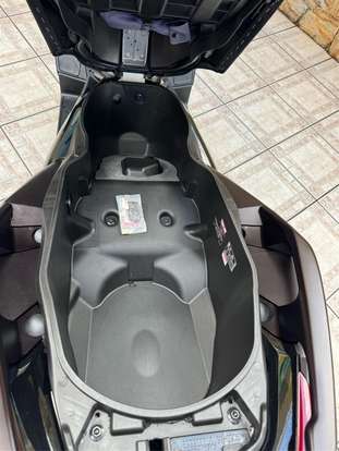 YAMAHA-XMAX 300 CONNECTED ABS-2025