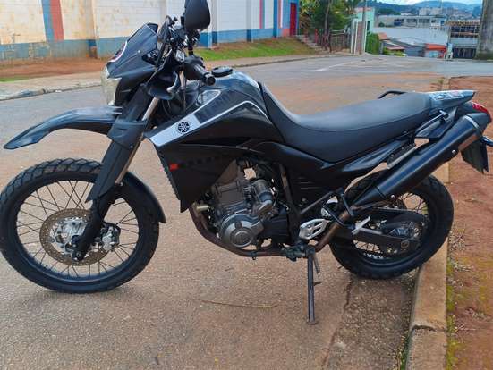 YAMAHA-XT 660R-2011