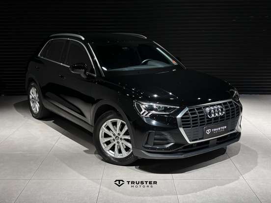 AUDI-Q3-2020