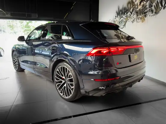 AUDI-Q8-3.0 TFSI GASOLINA PERFORMANCE BLACK QUATTRO TIPTRONIC AUDI-Q8-2024