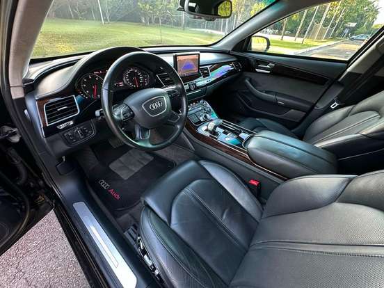 AUDI-A8-4.2 QUATTRO LIMOUSINE V8 40V GASOLINA 4P TIPTRONIC AUDI-A8-2010