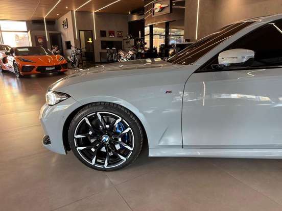 BMW-320i-2.0 16V TURBO FLEX M SPORT AUTOMÁTICO BMW-320i-2023