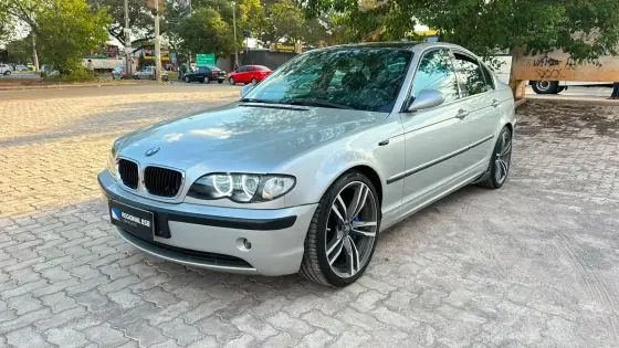 BMW 325i 2.5 SEDAN 24V GASOLINA 4P AUTOMÁTICO BMW 325i 2.5 SEDAN 24V GASOLINA 4P AUTOMÁTICO