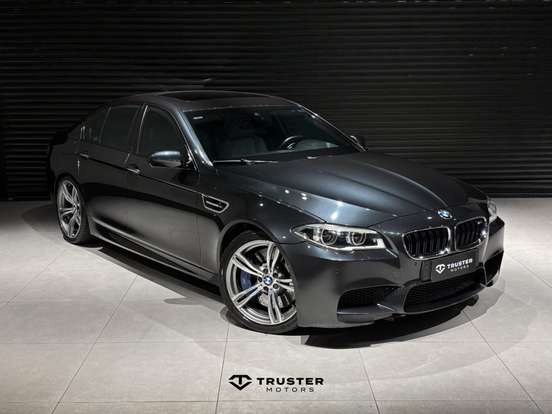 BMW-M5-4.4 V8 32V GASOLINA 4P AUTOMÁTICO BMW-M5-2014