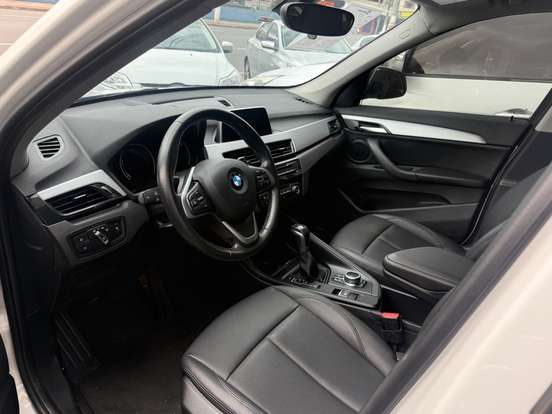 BMW-X1-2.0 16V TURBO ACTIVEFLEX SDRIVE20I X-LINE 4P AUTOMÁTICO BMW-X1-2019