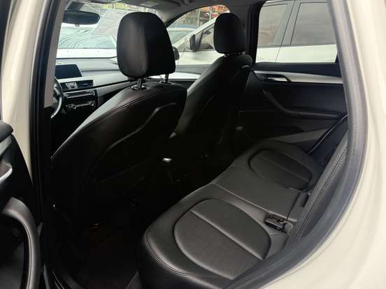 BMW-X1-2.0 16V TURBO ACTIVEFLEX SDRIVE20I X-LINE 4P AUTOMÁTICO BMW-X1-2019