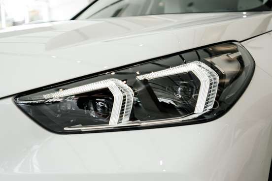 BMW-X1-2025