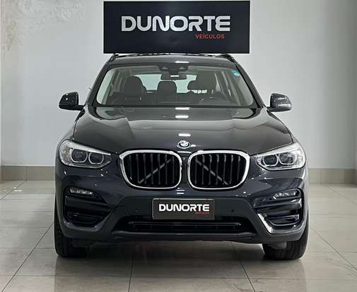 BMW-X3-2021