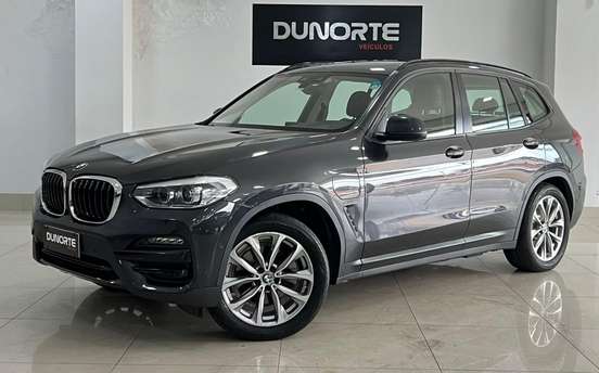 BMW-X3-2021