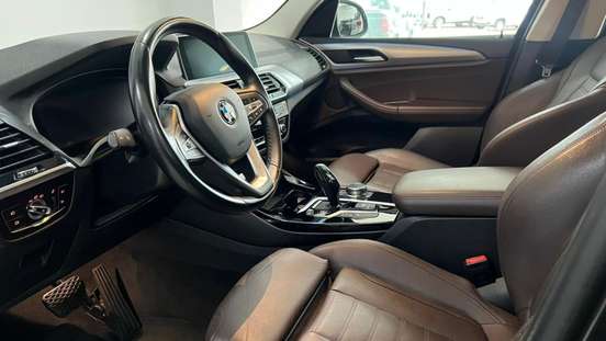 BMW-X3-2021