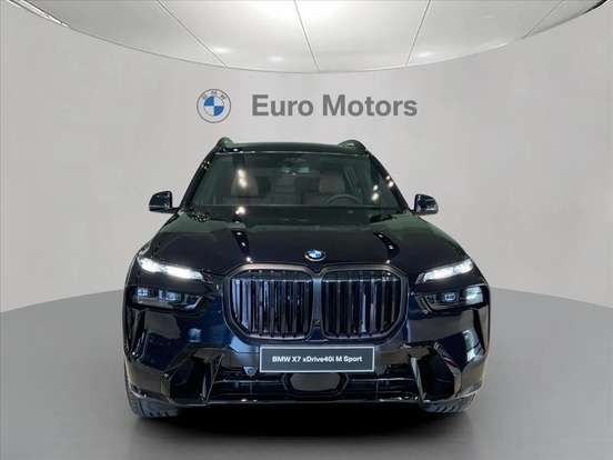 BMW-X7-2025