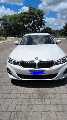 BMW-320i-2025
