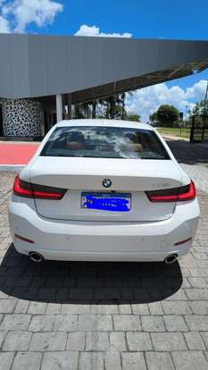BMW-320i-2025