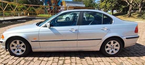 BMW-328i-1998