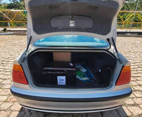 BMW-328i-1998