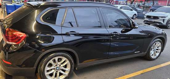 BMW-X1-2.0 16V TURBO ACTIVEFLEX SDRIVE20I 4P AUTOMÁTICO BMW-X1-2015