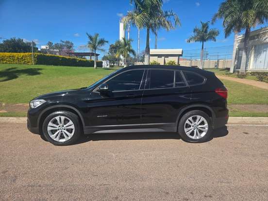 BMW-X1-2.0 16V TURBO ACTIVEFLEX SDRIVE20I X-LINE 4P AUTOMÁTICO BMW-X1-2017