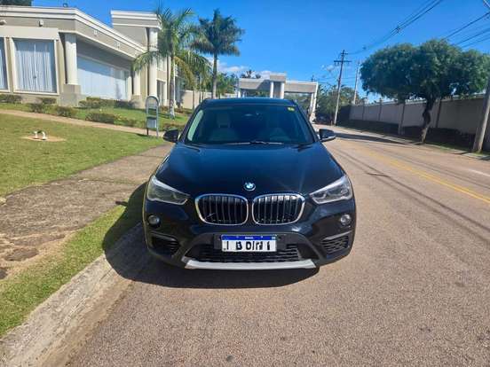 BMW-X1-2.0 16V TURBO ACTIVEFLEX SDRIVE20I X-LINE 4P AUTOMÁTICO BMW-X1-2017
