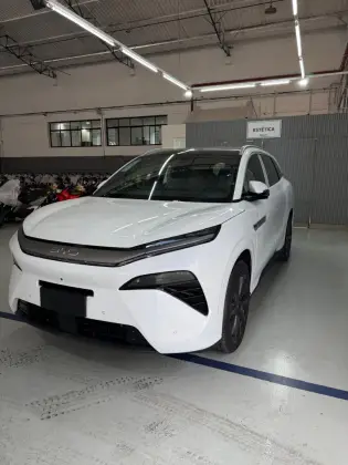 BYD ATTO 8 1.5 TURBO PHEV AWD AUTOMÁTICO