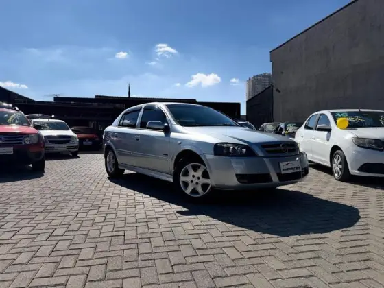 CHEVROLET ASTRA 2.0 MPFI ADVANTAGE SEDAN 8V FLEX 4P MANUAL CHEVROLET ASTRA 2.0 MPFI ADVANTAGE SEDAN 8V FLEX 4P MANUAL