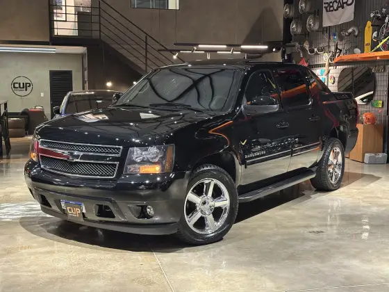 CHEVROLET AVALANCHE 5.3 LTZ 4X4 CD V8 FLEX 4P AUTOMÁTICO