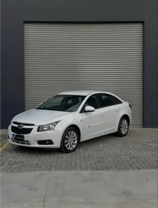 CHEVROLET CRUZE 1.8 LT 16V FLEX 4P AUTOMÁTICO CHEVROLET CRUZE 1.8 LT 16V FLEX 4P AUTOMÁTICO
