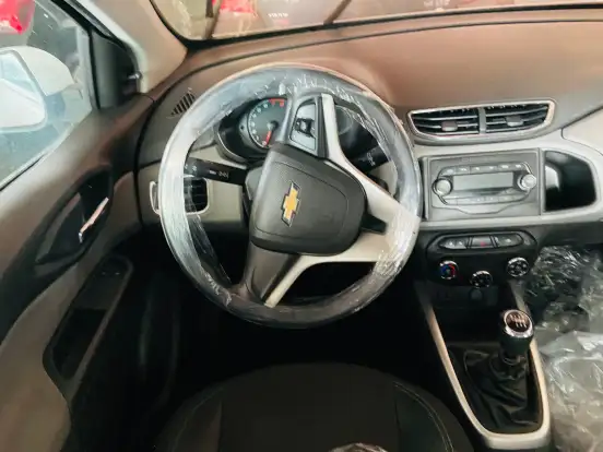 CHEVROLET-ONIX-2018