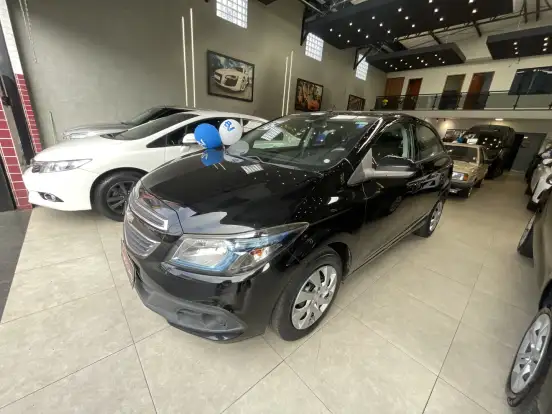 CHEVROLET-ONIX-2015