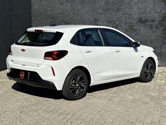 CHEVROLET-ONIX-2023