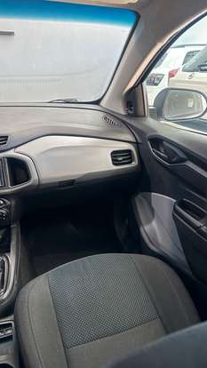 CHEVROLET-ONIX-2018