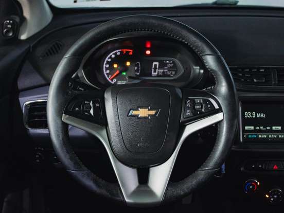 CHEVROLET-ONIX-1.4 MPFI ACTIV 8V FLEX 4P MANUAL CHEVROLET-ONIX-2018