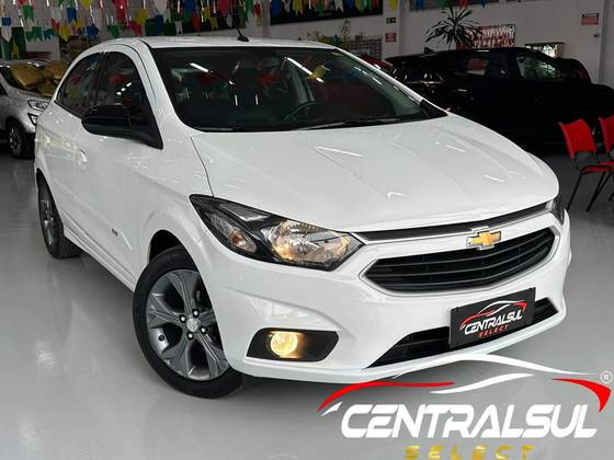 CHEVROLET ONIX 1.4 MPFI ADVANTAGE 8V FLEX 4P AUTOMÁTICO