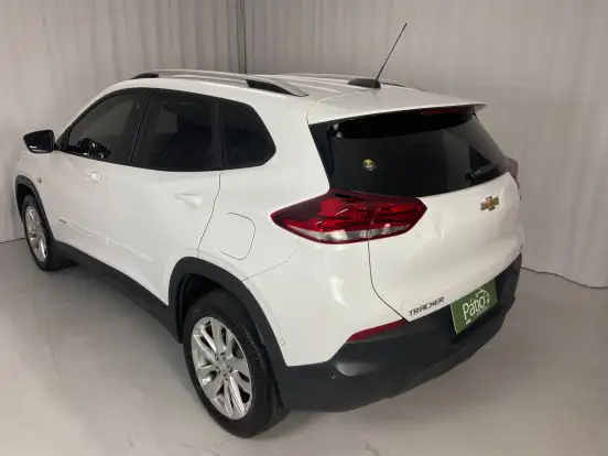 CHEVROLET-TRACKER-2020