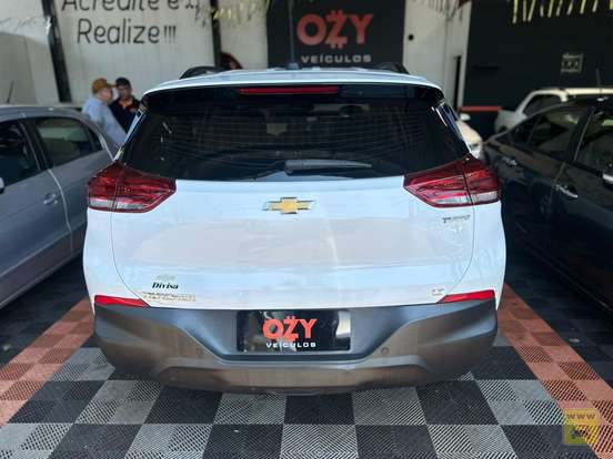 CHEVROLET-TRACKER-2021