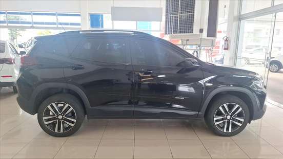 CHEVROLET-TRACKER-2023